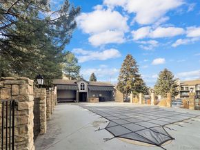 2575 S Syracuse Way G104, Denver CO 80231