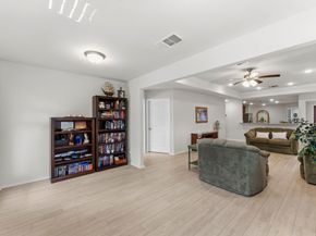 410 Thistle Thorn Drive, The Woodlands TX 77382