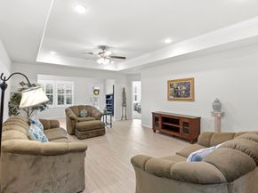 410 Thistle Thorn Drive, The Woodlands TX 77382