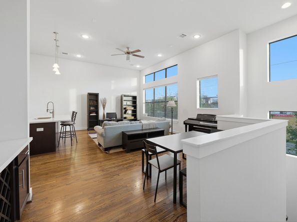 118 N Hutcheson Street, Houston TX 77003
