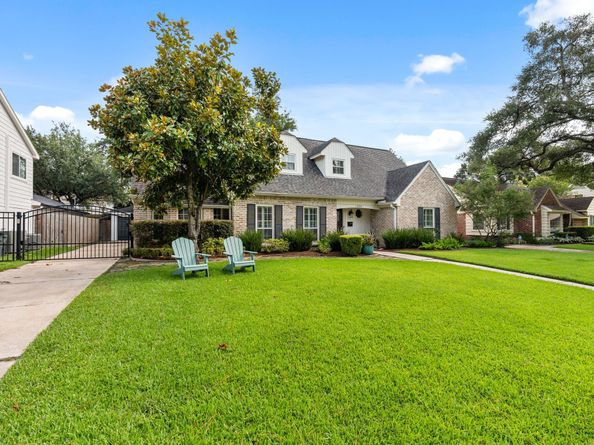 13926 Barryknoll Lane, Houston TX 77079