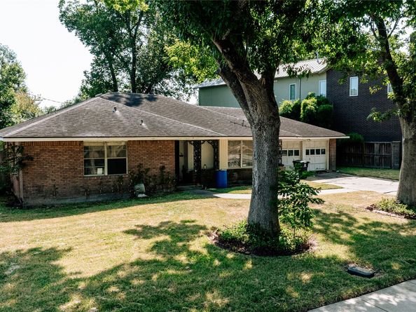 3807 Linkwood Drive, Houston TX 77025