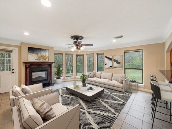 901 Longmire Road 28, Conroe TX 77304