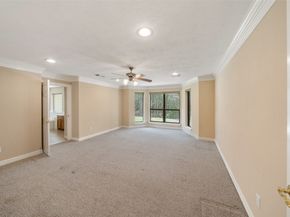 901 Longmire Road 28, Conroe TX 77304