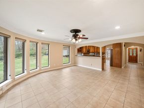 901 Longmire Road 28, Conroe TX 77304