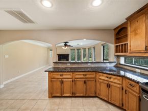 901 Longmire Road 28, Conroe TX 77304