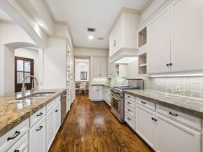 2207 Dunraven Lane, Houston TX 77019