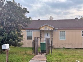 8402 Flintridge Drive, Houston TX 77028