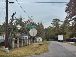 8402 Flintridge Drive, Houston TX 77028