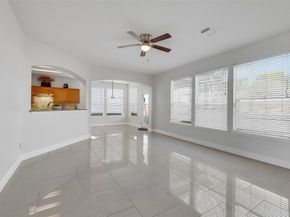 12426 Shadowpoint Drive, Houston TX 77082