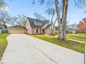 1306 Carriage Drive, Richmond TX 77406