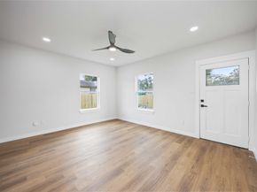 2420 Woodard Street, Houston TX 77026