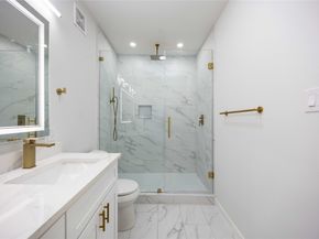 2420 Woodard Street, Houston TX 77026