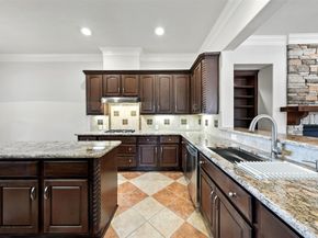 2903 Royal Oaks Grove, Houston TX 77082