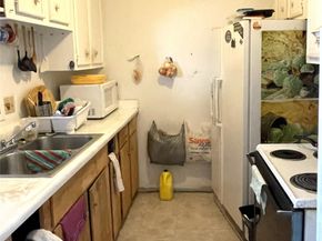 8200 Broadway Street 806 S, Houston TX 77061