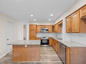 5711 Lorinowoods Drive, Houston TX 77066