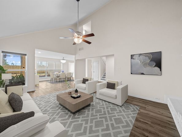 5711 Lorinowoods Drive, Houston TX 77066