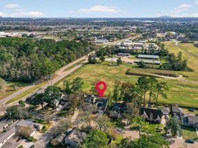 5711 Lorinowoods Drive, Houston TX 77066