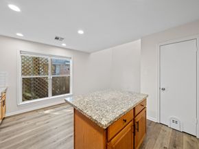 5711 Lorinowoods Drive, Houston TX 77066