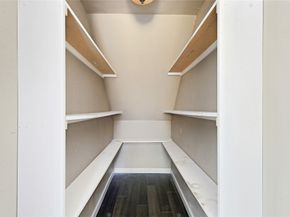 11727 Gardenglen Drive, Houston TX 77070