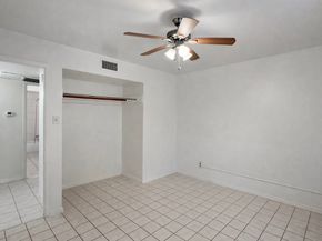 8200 Broadway Street 309, Houston TX 77061