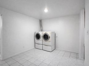 8200 Broadway Street 309, Houston TX 77061