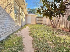 5702 Arncliffe Drive, Houston TX 77088