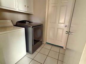 5702 Arncliffe Drive, Houston TX 77088