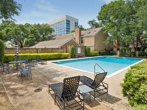 2901 Bammel Lane 23, Houston TX 77098