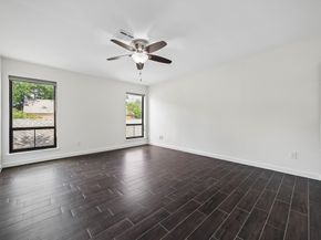 2901 Bammel Lane 23, Houston TX 77098