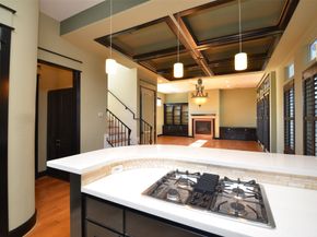 1818 Binz Street E, Houston TX 77004