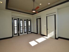 1818 Binz Street E, Houston TX 77004