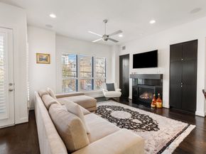 5911 Rose Street, Houston TX 77007