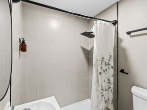 5914 Southcrest Street, Houston TX 77033