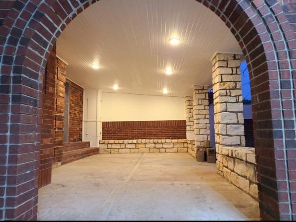 1207 Firnat Street, Houston TX 77022