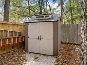 1 N Birchcane Court, The Woodlands TX 77381