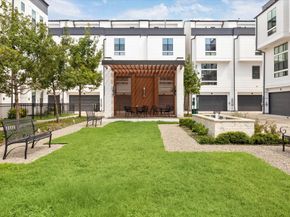 1120 Ennis Street, Houston TX 77003