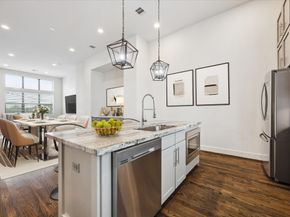 1120 Ennis Street, Houston TX 77003