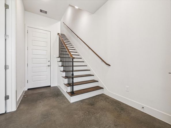 1120 Ennis Street, Houston TX 77003