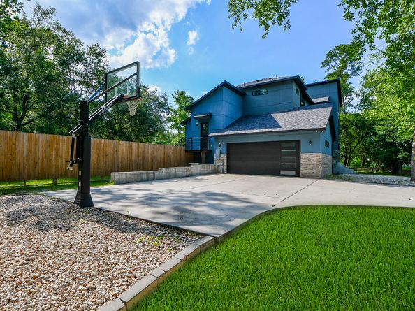 11007 Olde Mint House Lane, Tomball TX 77375