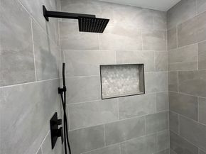 16160 Seahorse Drive, Houston TX 77062