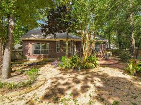 10 Clarewood Court, The Woodlands TX 77385