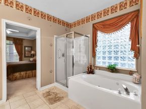 10 Clarewood Court, The Woodlands TX 77385