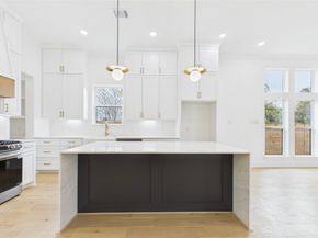 602 Jewett Street A, Houston TX 77009