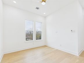 602 Jewett Street A, Houston TX 77009