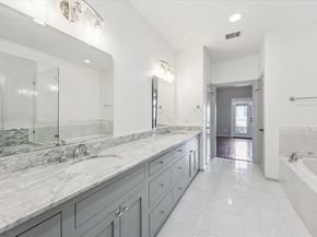 1540 Lawrence Street, Houston TX 77008