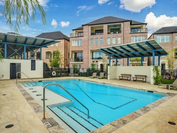 5921 Cottage Grove Lake Drive, Houston TX 77007