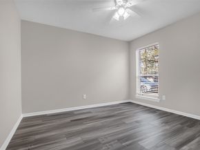 8 Still Glen Court, The Woodlands TX 77381