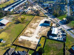 9115 Highland Northern Way, Houston TX 77088