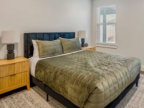 2905 Cleburne Street, Houston TX 77004